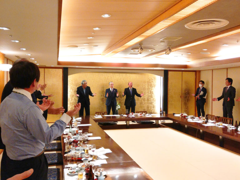 yearendparty_IMAG5355_1440x1080